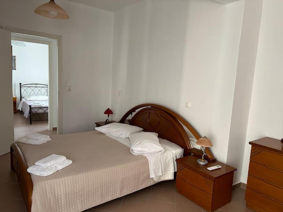 Fotini'S Apartment Naxos City Extérieur photo
